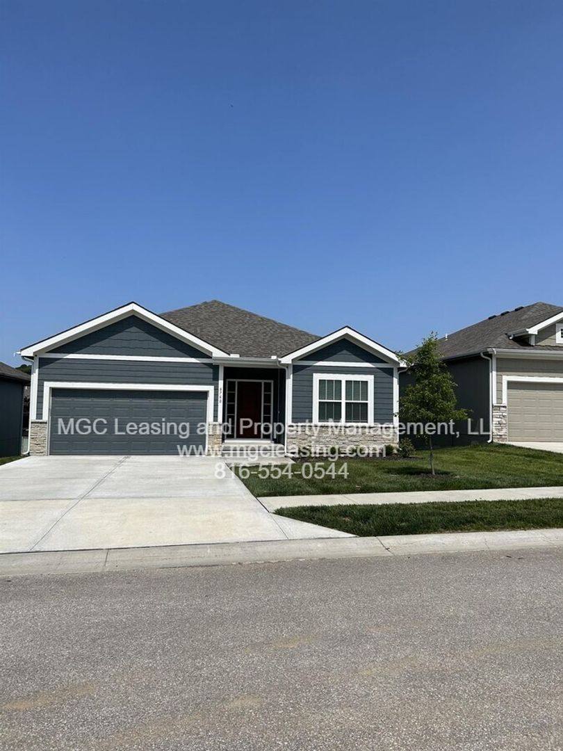 House for rent at 6760 Prairie Lane, Kansas City, MO 64152