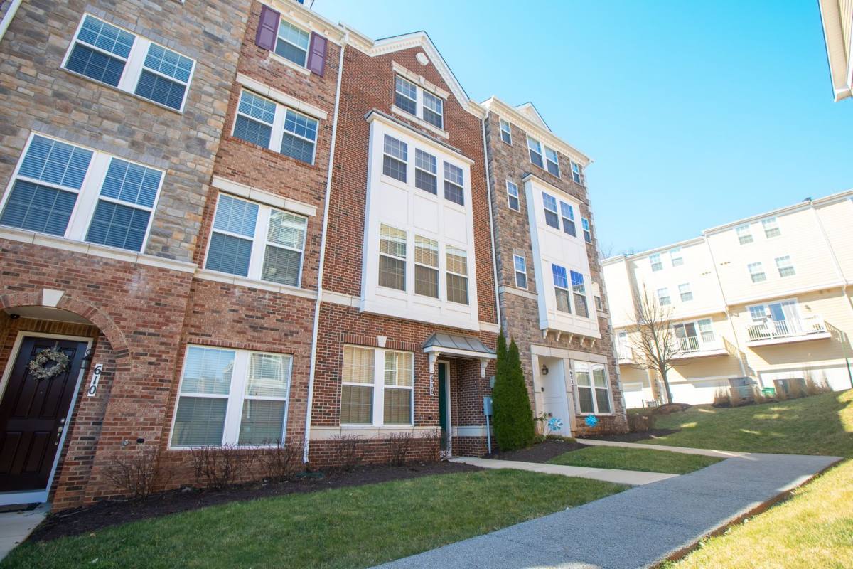 Townhouse for rent at 606 Cobbler Place, Gaithersburg, MD 20877