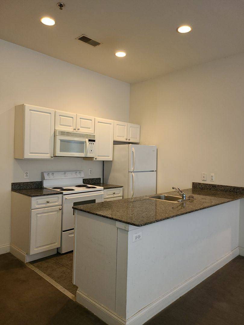 Apartment for rent at 1011 Chestnut St #301W, Philadelphia, PA 19107