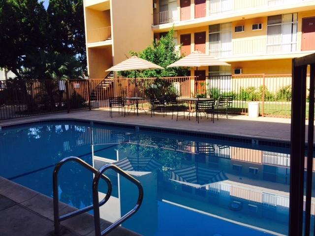 Apartment for rent at 21701-21715-21727 Parthenia St, Canoga Park, CA 91304