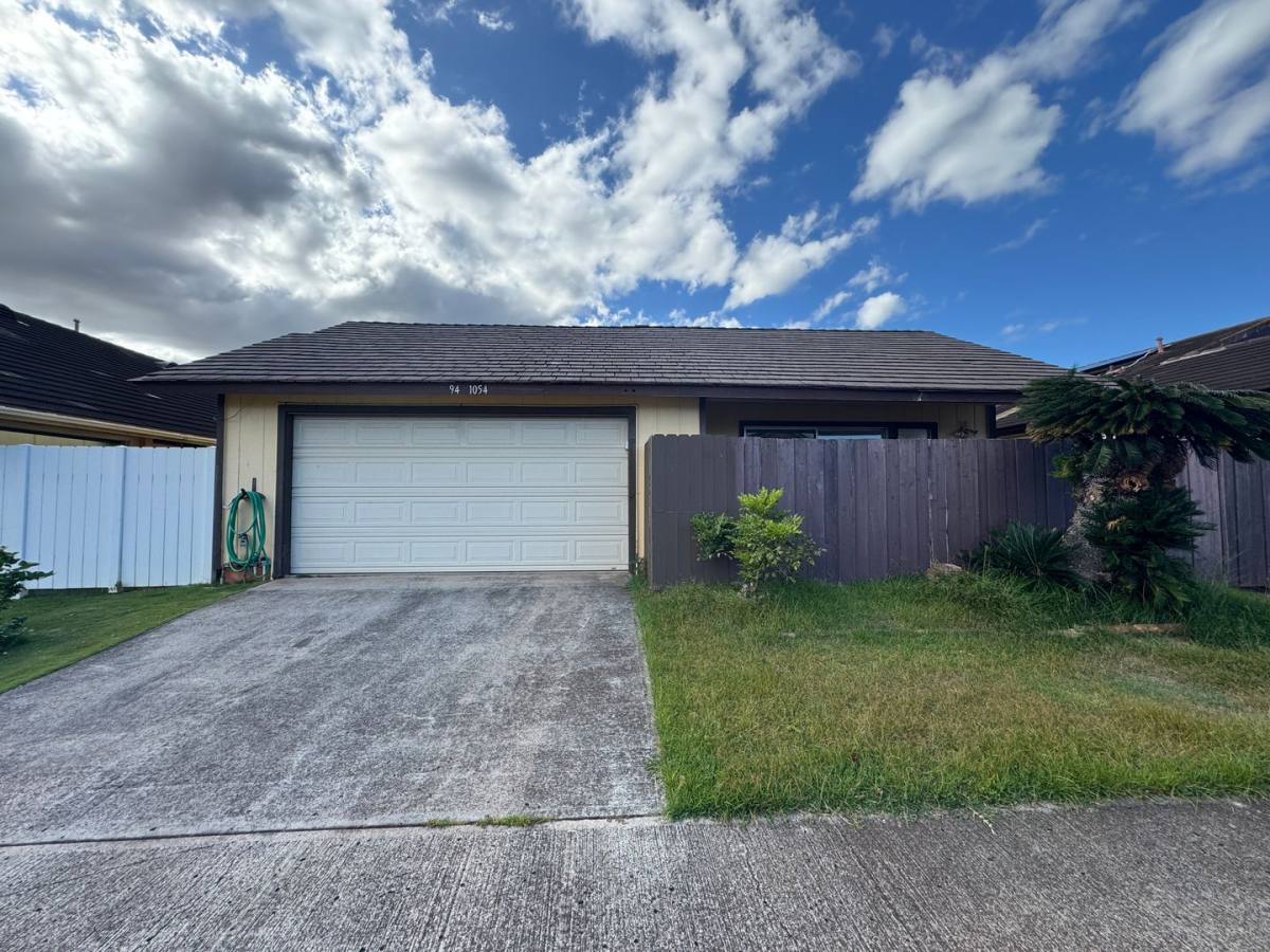 House for rent at 94-1054 Meahale Place, Waipahu, HI 96797