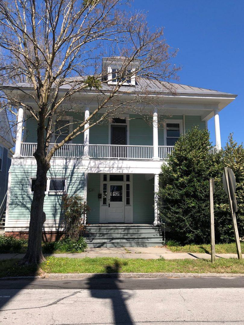 Apartment for rent at 412 Johnson St, New Bern, NC 28560