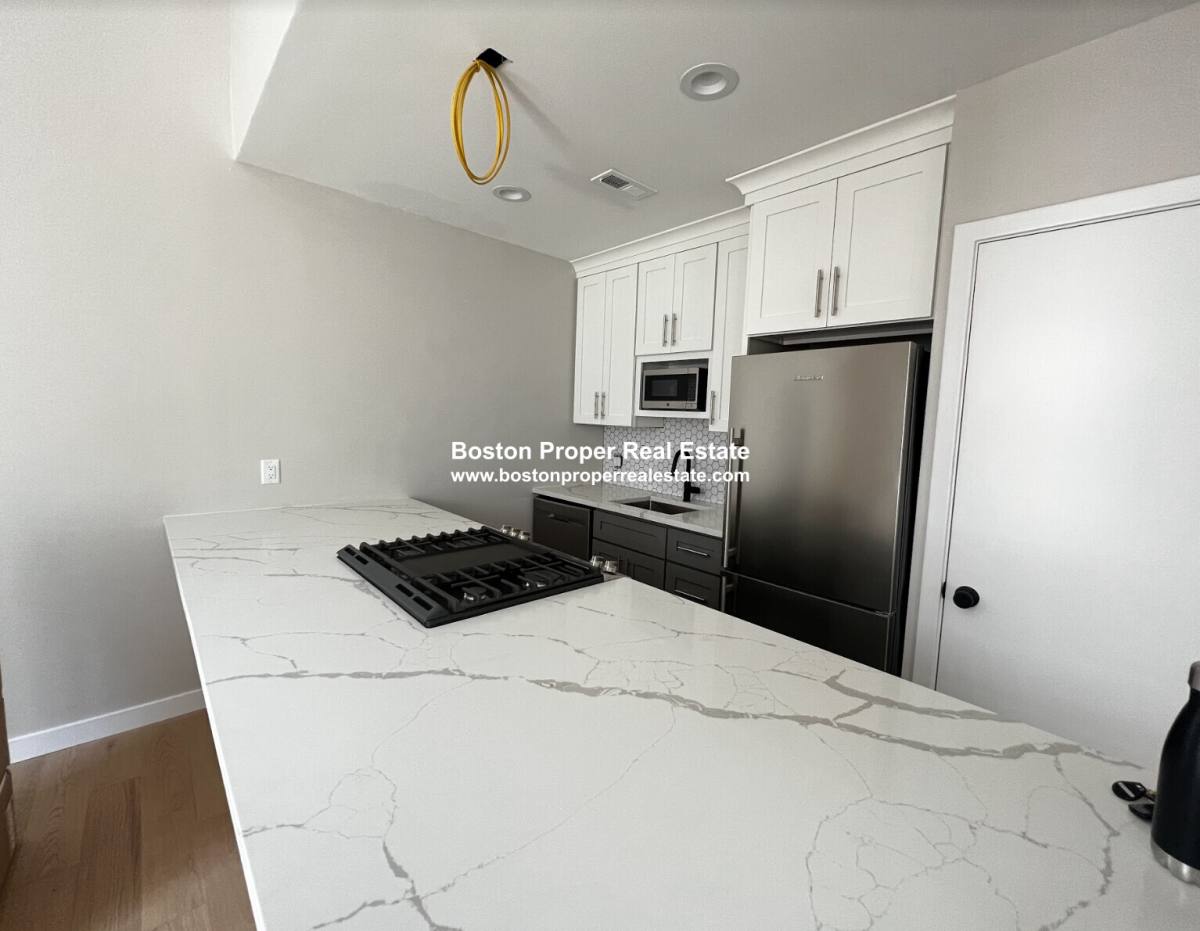 Condo for rent at 1661 Washington #306, Boston, MA 02118