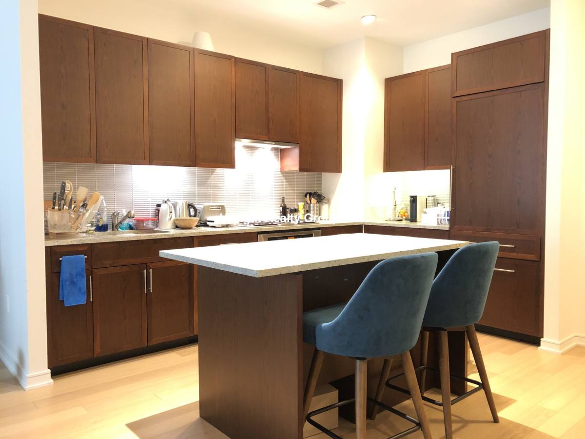 Apartment for rent at 580 Washington #814, Boston, MA 02111