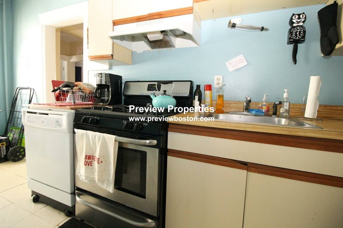 Apartment for rent at 40 Chester St #8P, Allston, MA 02134