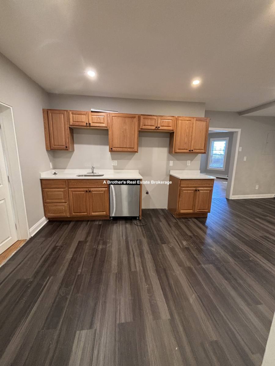 Apartment for rent at 713 Metropolitan Ave #1, Hyde Park, MA 02136