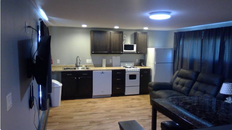 Apartment for rent at 808 6th Ave W, Grinnell, IA 50112
