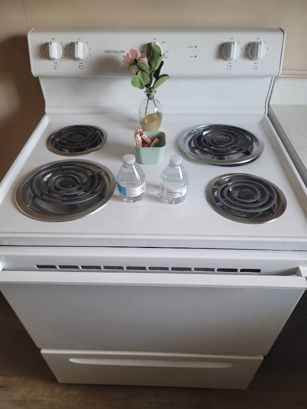 Apartment for rent at 123 Sheraton Dr NW, North Canton, OH 44720