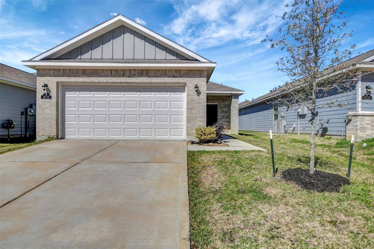 House for rent at 16719 Rover Lane, Porter, TX 77365