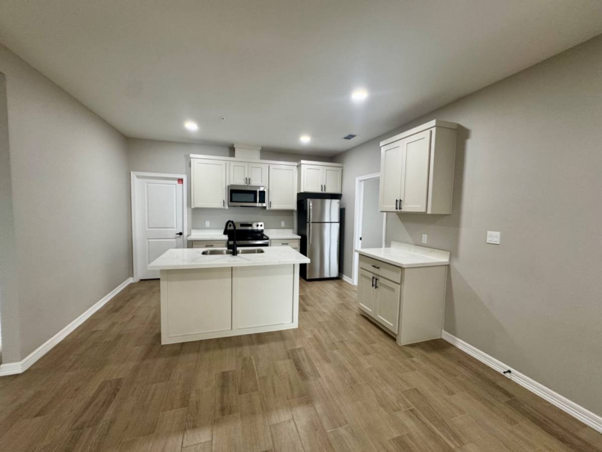 Apartment for rent at 800 Ragland St #8, Mission, TX 78572