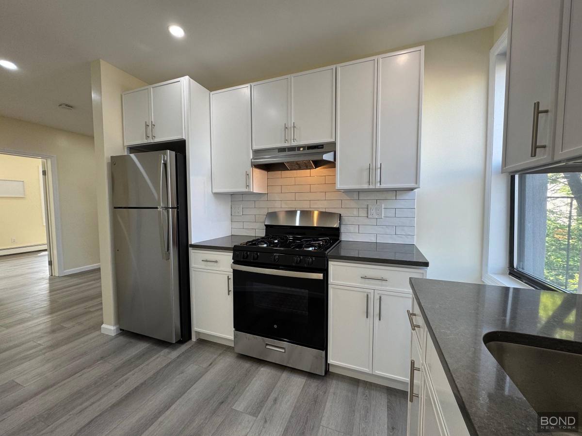 Apartment for rent at 261 Manhattan Ave #2, Brooklyn, NY 11211