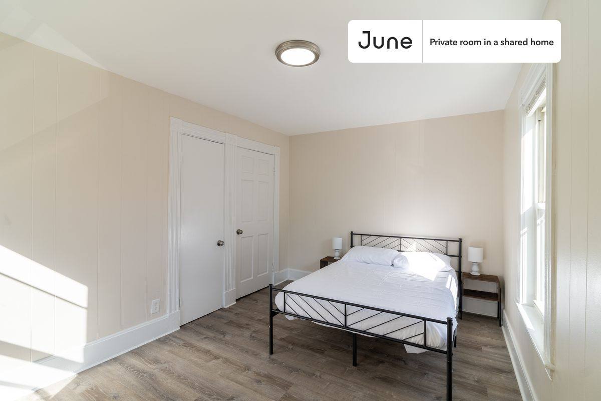 Apartment for rent at 11A Islington St E, Allston, MA 02134