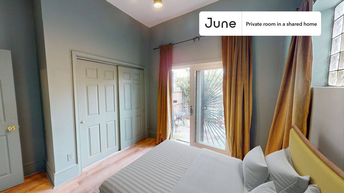 Apartment for rent at 1227 Harvard St NW E, Washington, DC 20009