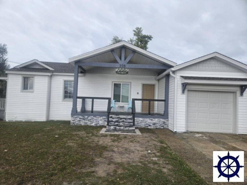 House for rent at 308 S Macarthur Ave, Panama City, FL 32401