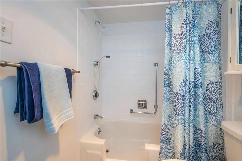 Apartment for rent at 1711 Bellevue Ave, Richmond, VA 23227