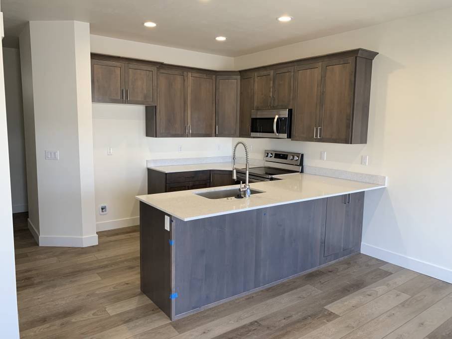 Townhouse for rent at 864 Glen Eagles Court, Tooele, UT 84074