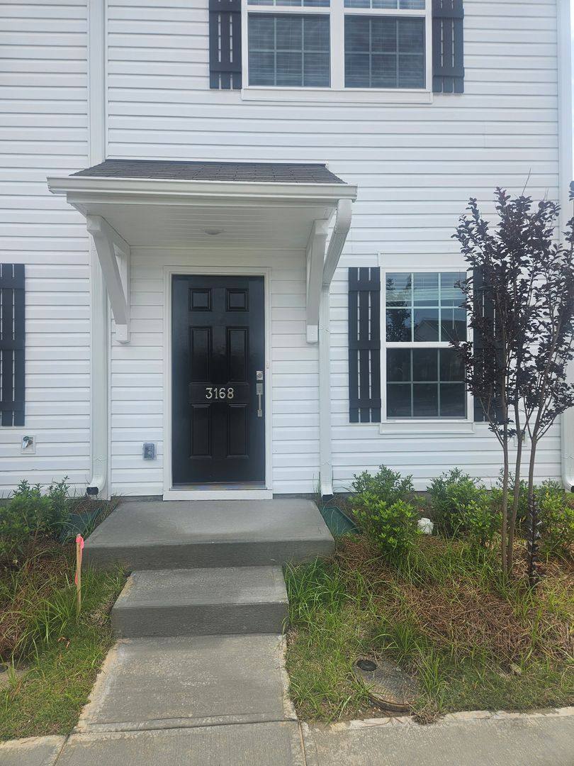 House for rent at 3168 Fall Hills Dr, Winston Salem, NC 27103