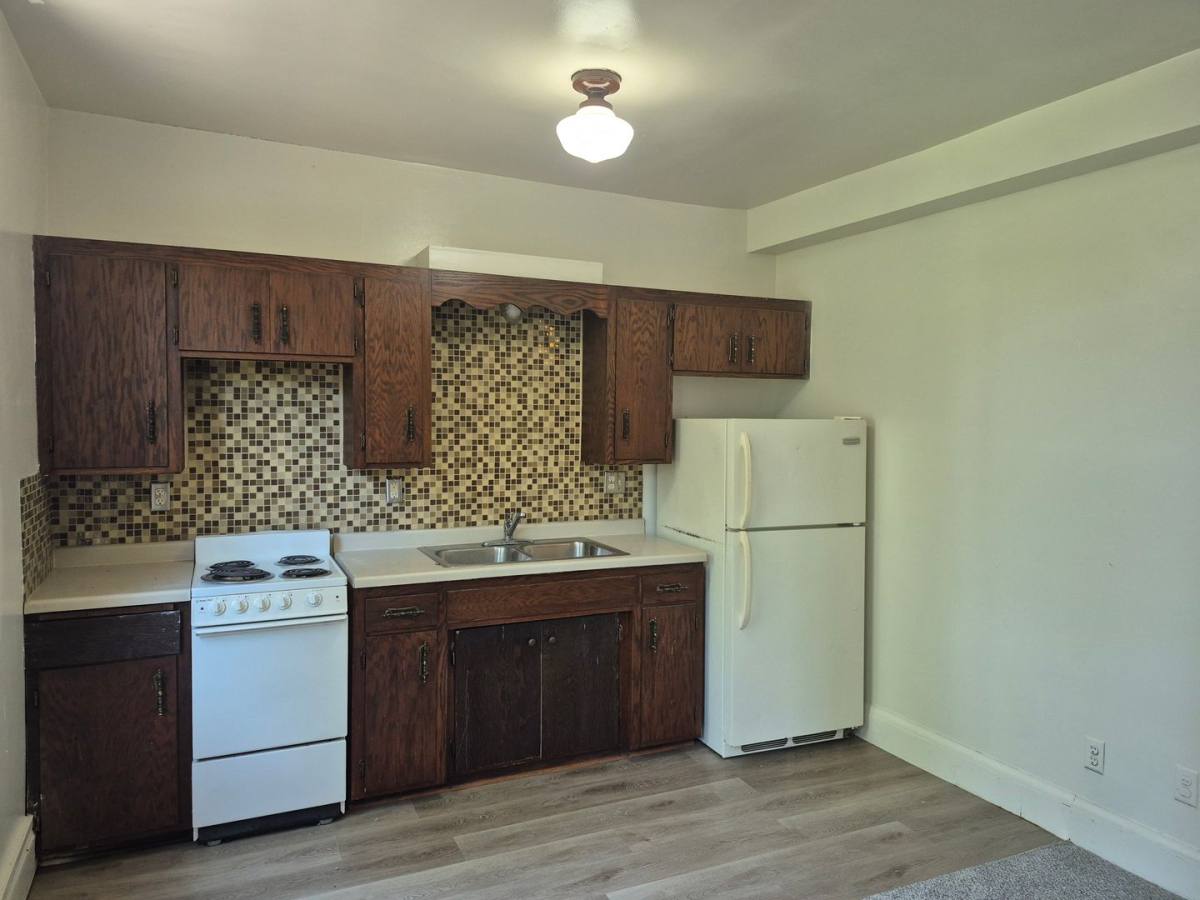 Apartment for rent at 431 State Ave, Owatonna, MN 55060