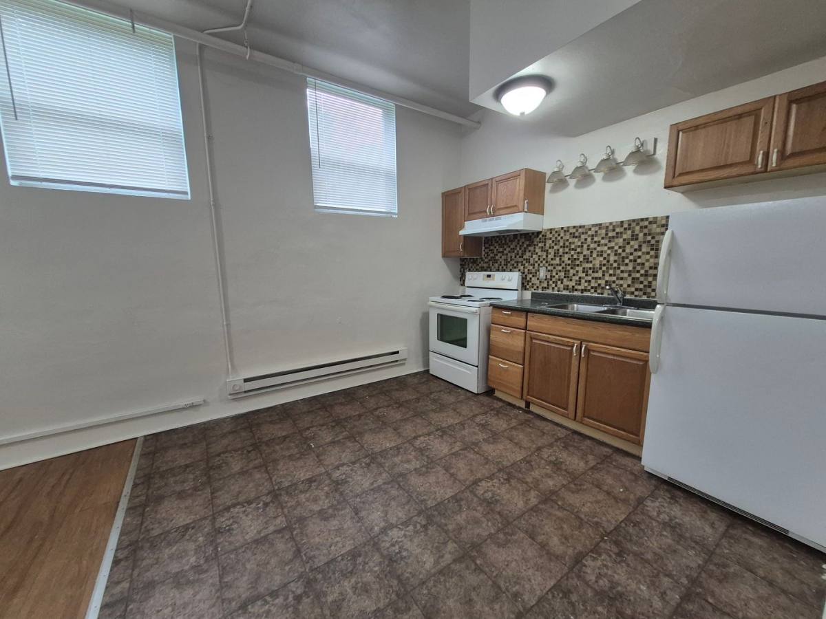 Apartment for rent at 431 State Ave, Owatonna, MN 55060