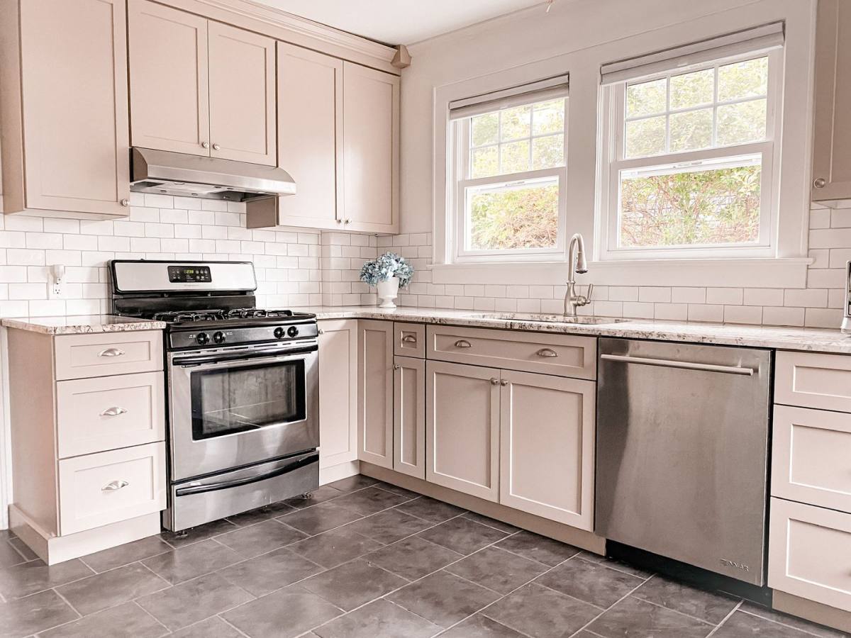 House for rent at 61 Lexington Parkway, Pittsfield, MA 01201