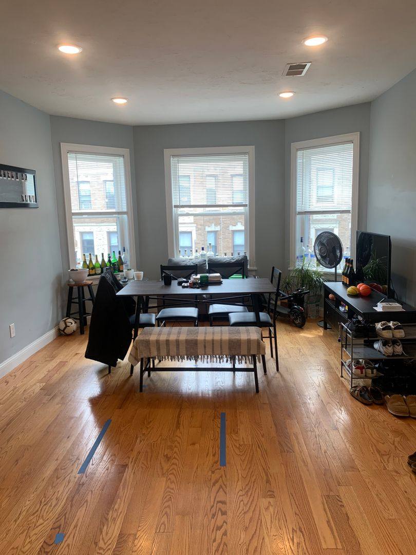 Apartment for rent at 186 Kelton St #3, Allston, MA 02134