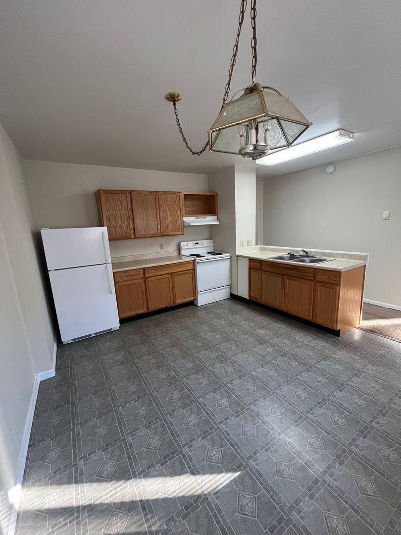 Apartment for rent at 4365 Parkway Dr, Dayton, OH 45416