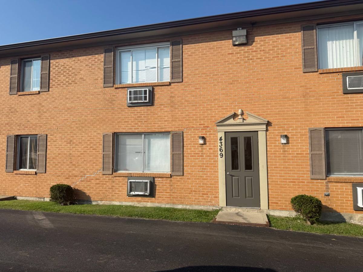 Apartment for rent at 4365 Parkway Dr, Dayton, OH 45416