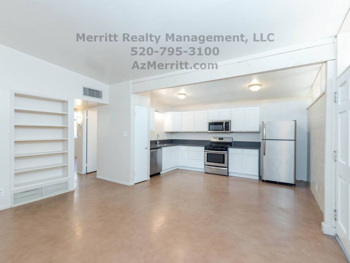 Townhouse for rent at 3647 E 2nd St, Tucson, AZ 85716