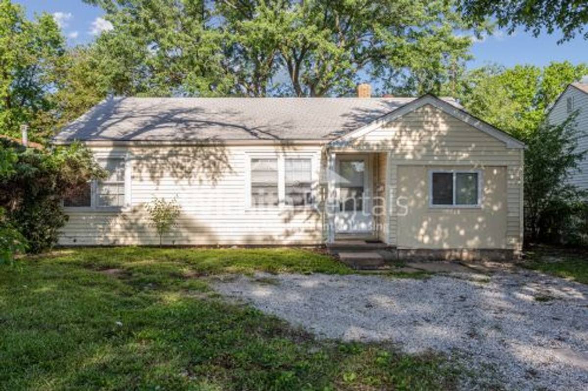 House for rent at 1255 N Oliver, Wichita, KS 67208