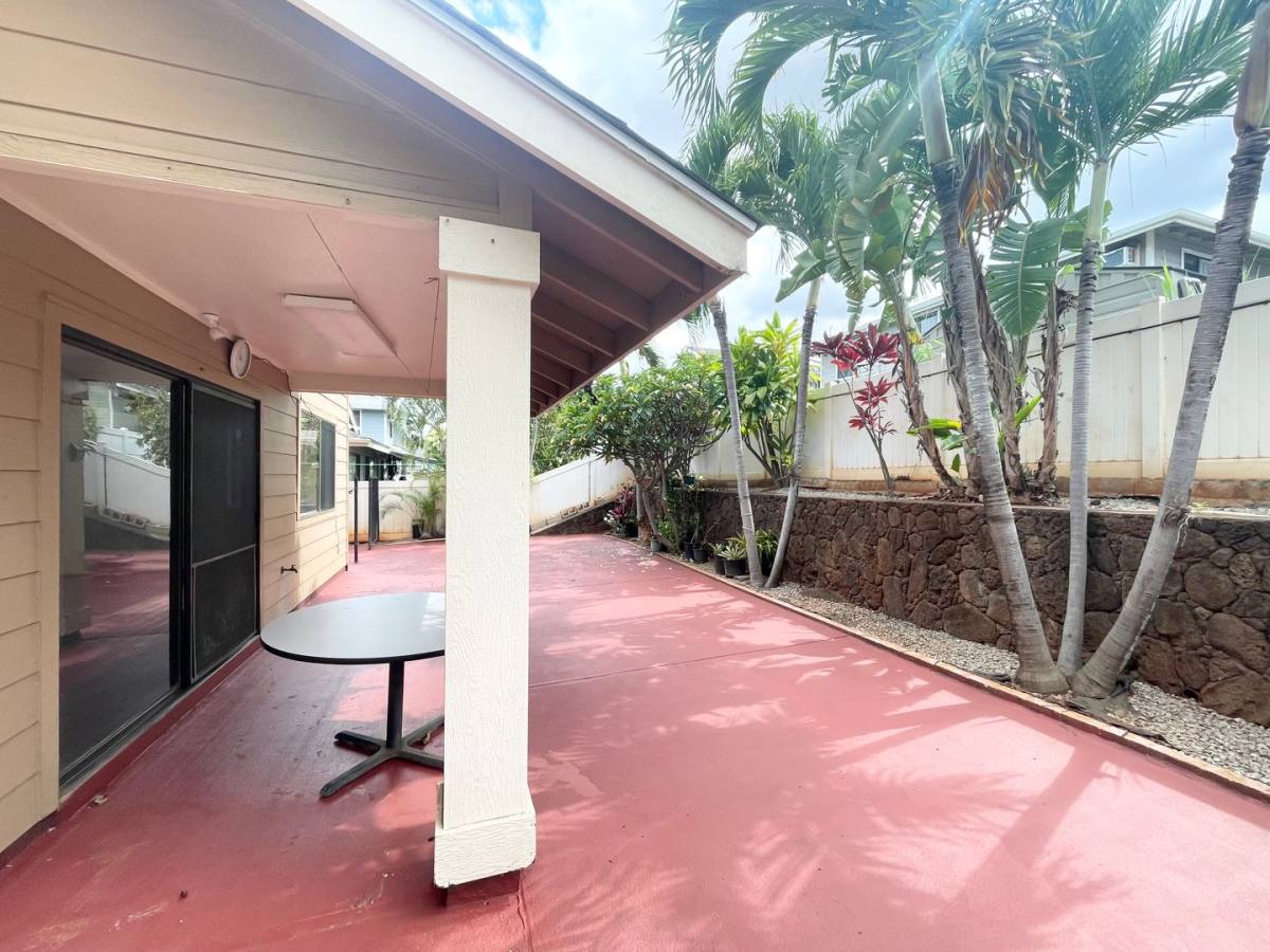 House for rent at 94-511 Meaaina Place, Waipahu, HI 96797
