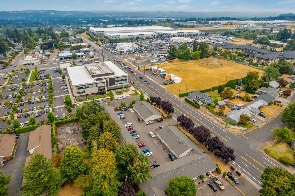 Apartment for rent at 815 SE 223rd Ave, Gresham, OR 97030