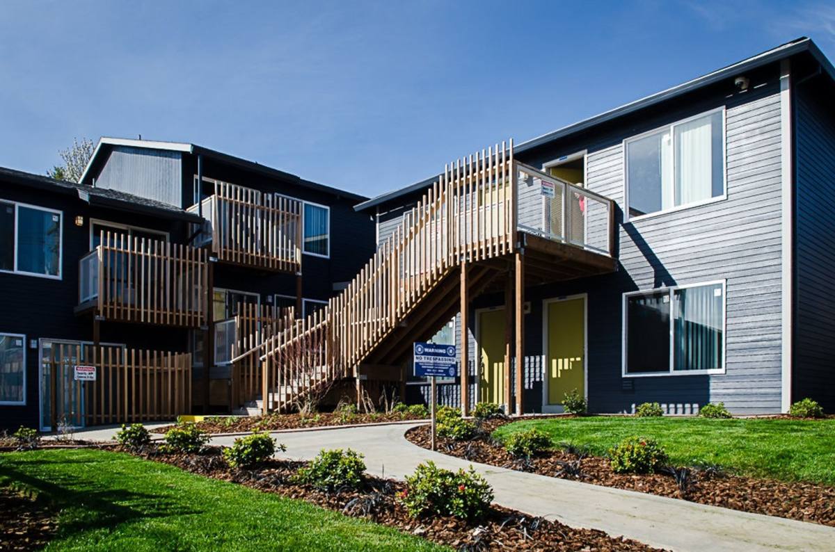 Apartment for rent at 1424 SE Holgate Blvd, Portland, OR 97202