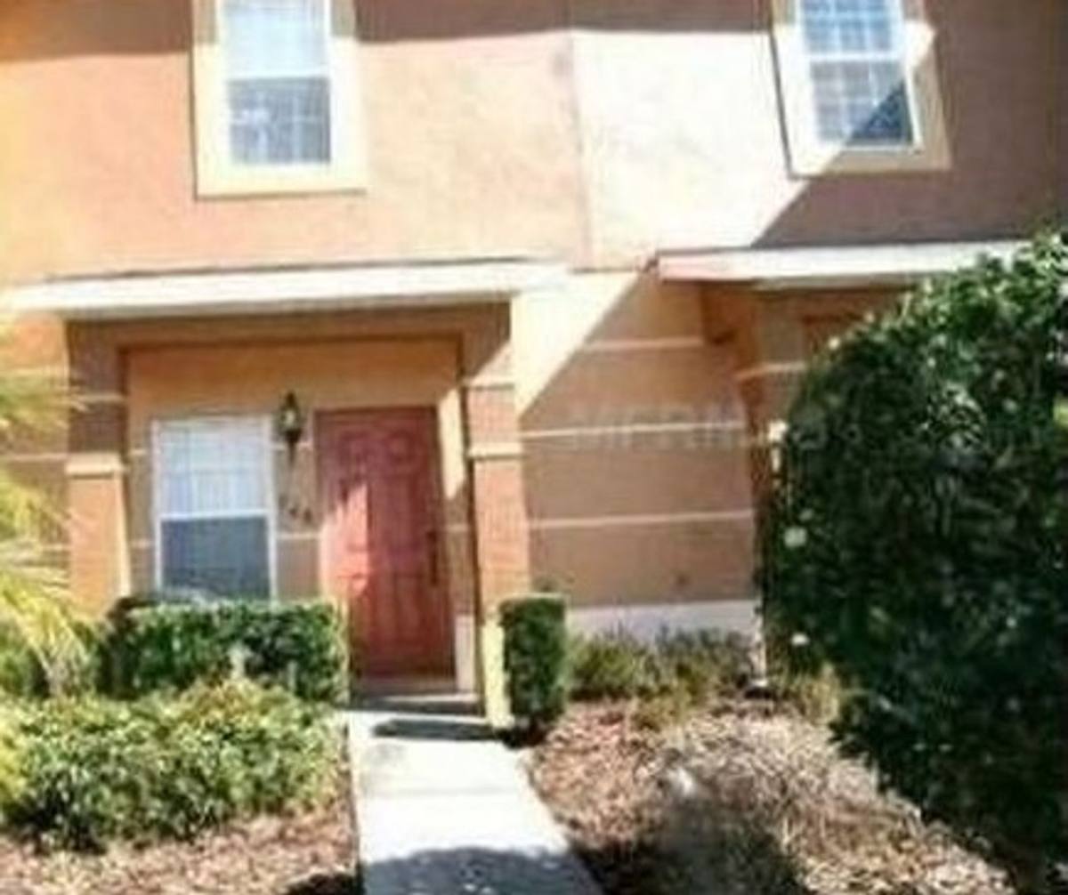 Townhouse for rent at 764 Chelsea Dr, Davenport, FL 33897