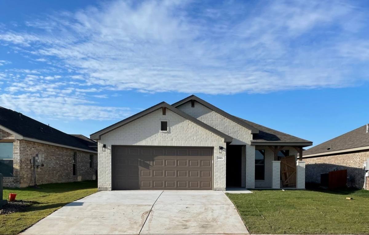 House for rent at 1805 Moon River Rd, Amarillo, TX 79118