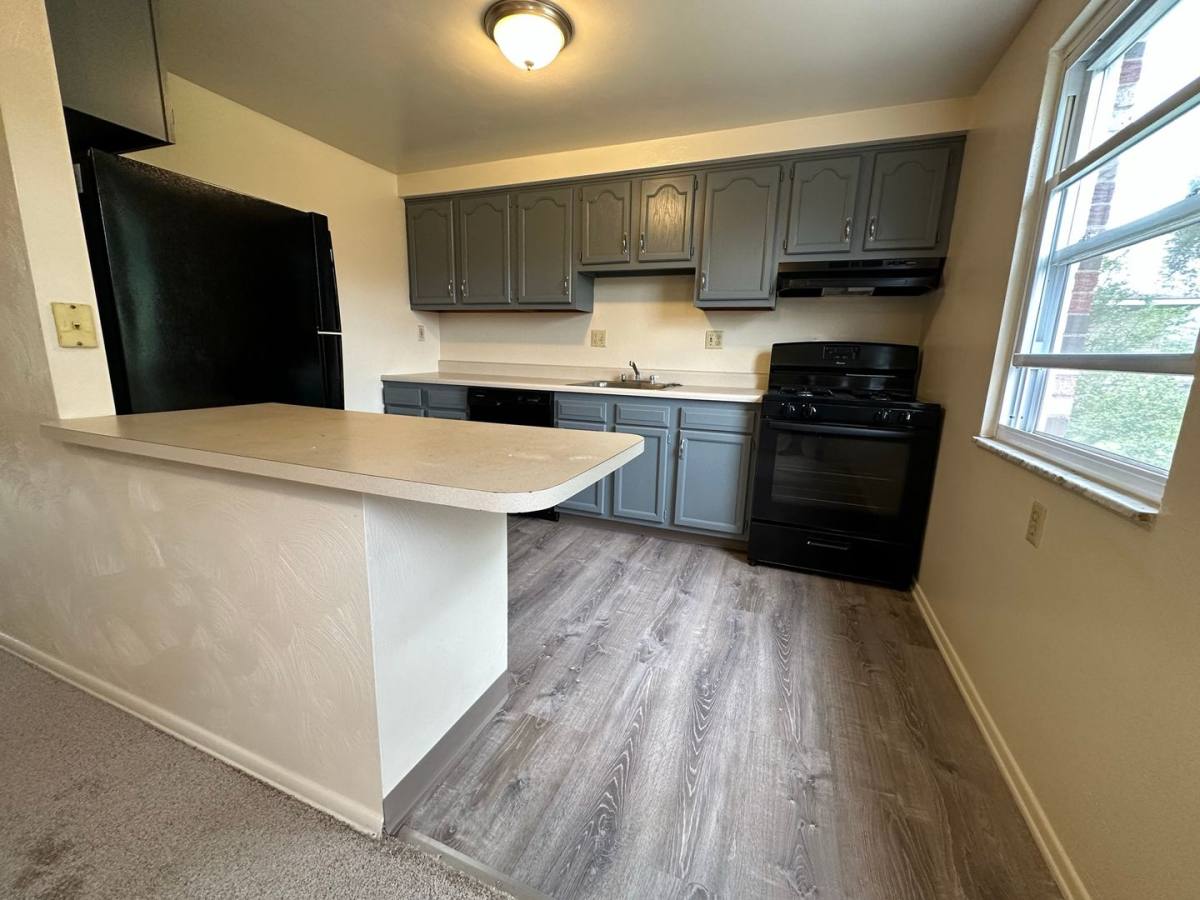 Townhouse for rent at 409 Millers Lane - D, Pittsburgh, PA 15239