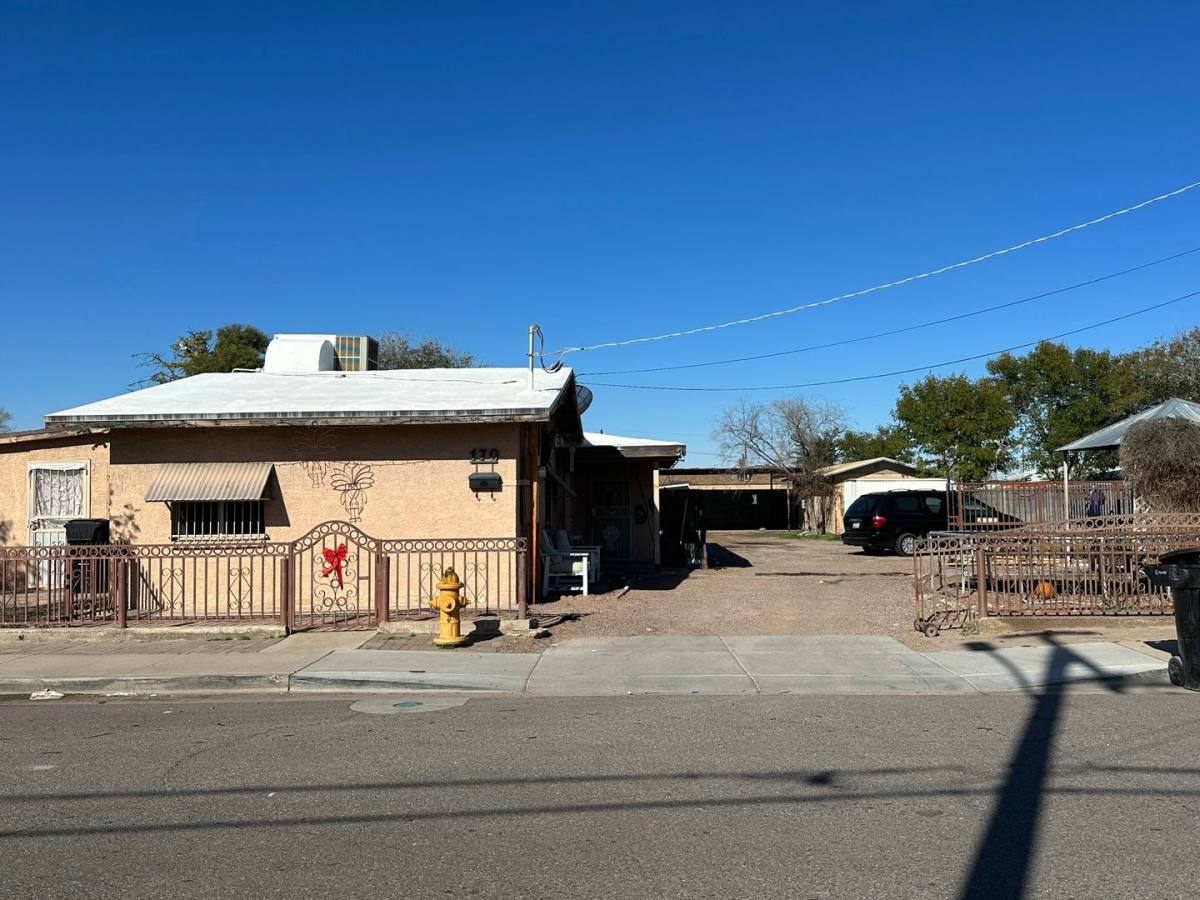 Apartment for rent at 170 E Morelos St, Chandler, AZ 85225