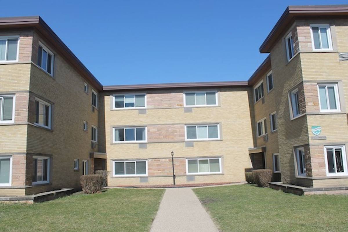Apartment for rent at 1507-25 Howard St, Evanston, IL 60202