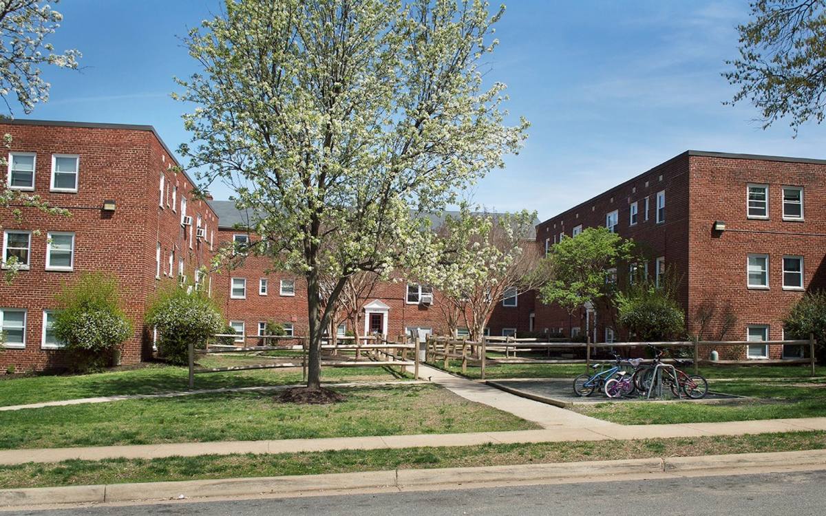 Apartment for rent at 5875 Monticello Rd, Alexandria, VA 22303