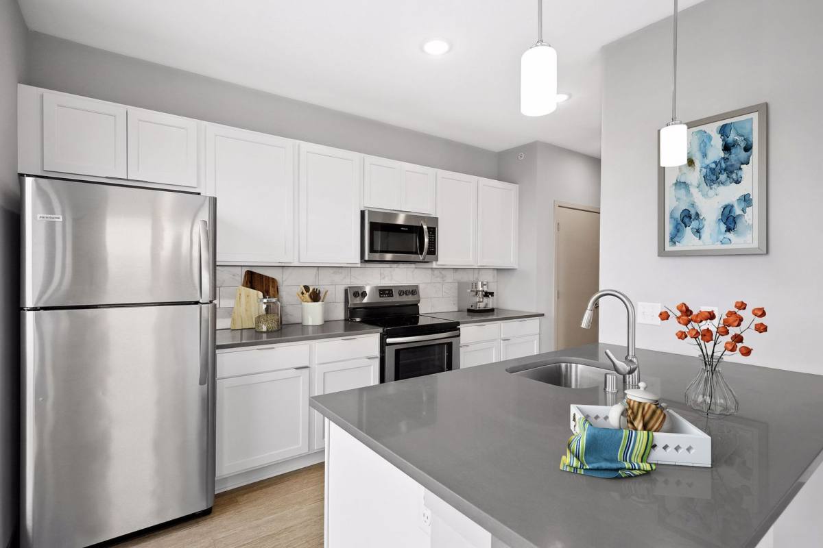 Apartment for rent at 401 University Ave SE, Minneapolis, MN 55414