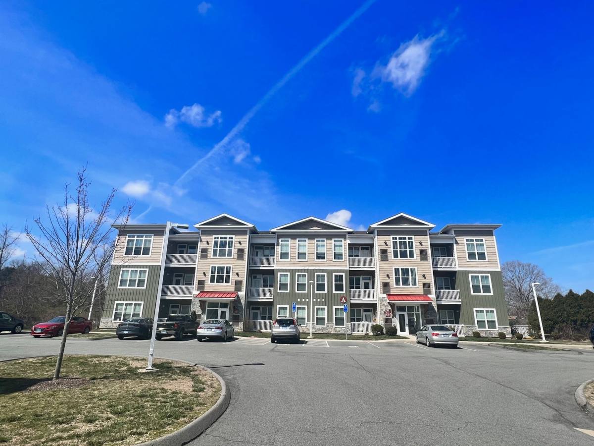 Apartment for rent at 27 Plains Rd, Essex, CT 06426