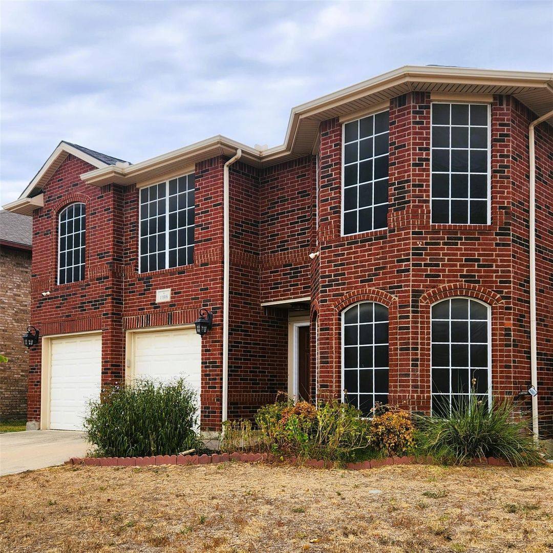House for rent at 1108 Grand Central Parkway, Fort Worth, TX 76131