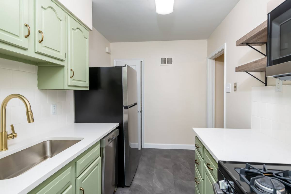 Apartment for rent at 1008 1010 Sanford, Saint Louis, MO 63139
