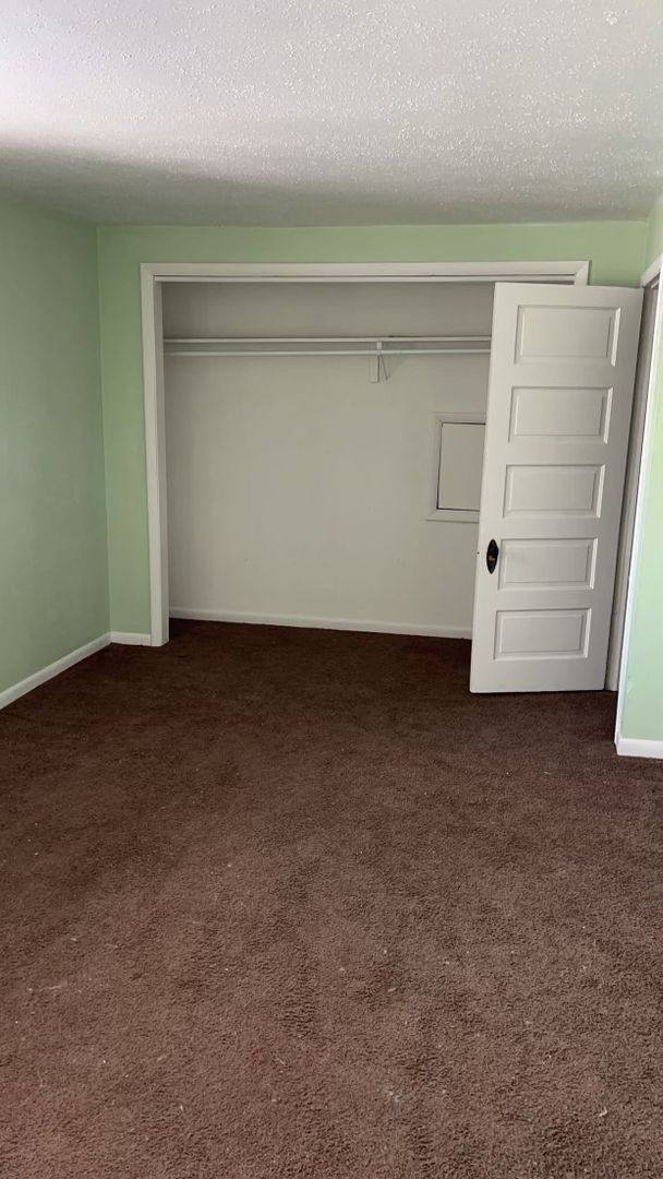 Apartment for rent at 8093 Ida E Rd, Ida, MI 48140