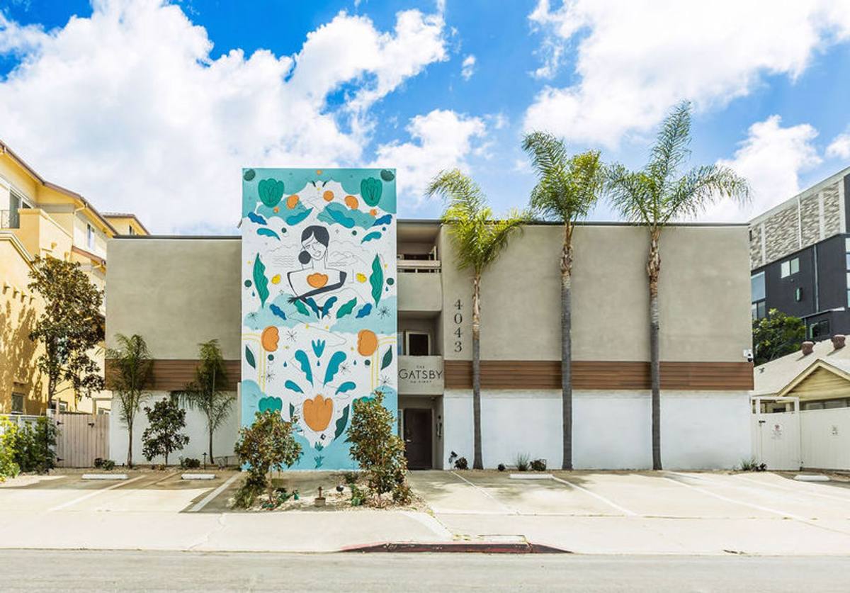 Apartment for rent at 4043 1st Ave, San Diego, CA 92103