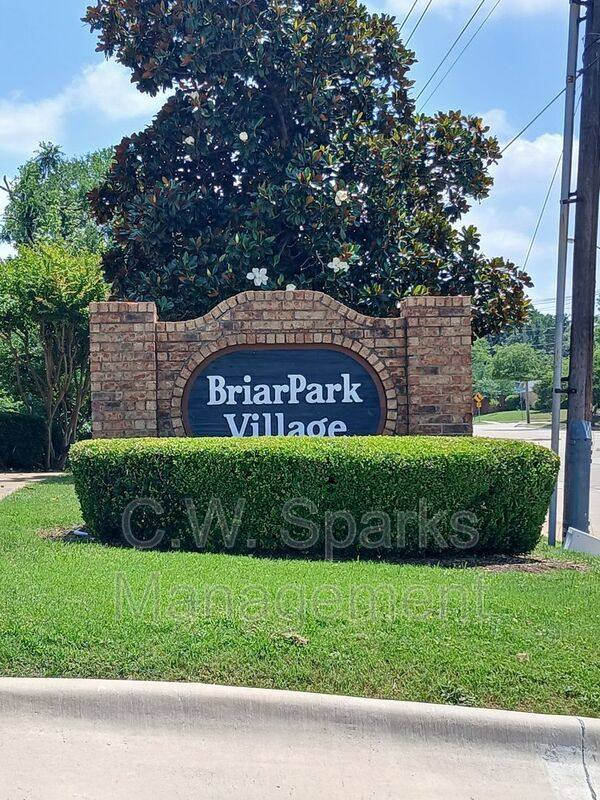 Condo for rent at 2500 E Park Blvd #U2, Plano, TX 75074
