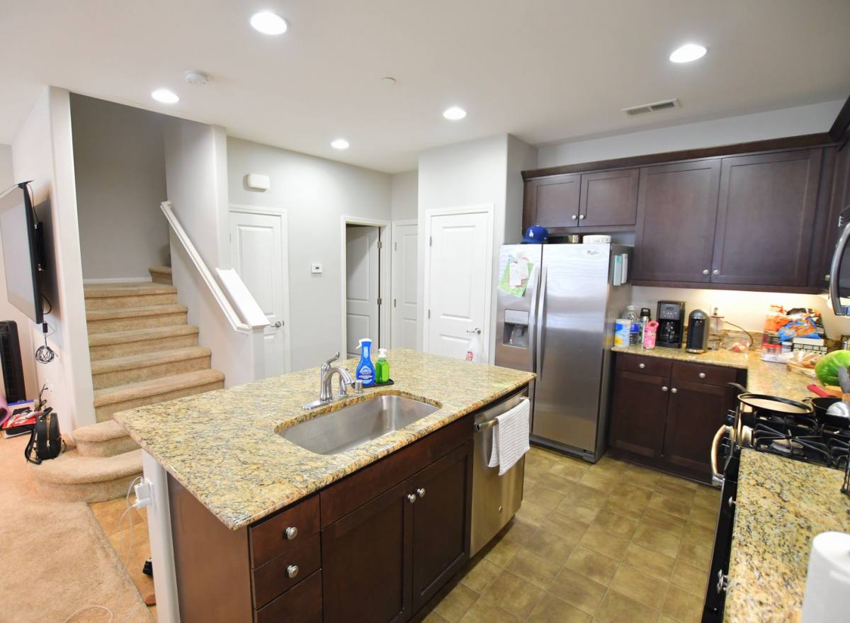 Townhouse for rent at 1795 Saltaire Place, San Diego, CA 92154
