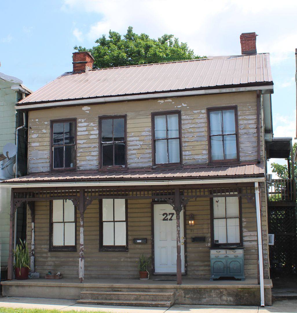 House for rent at 27 N Main St, Dover, PA 17315