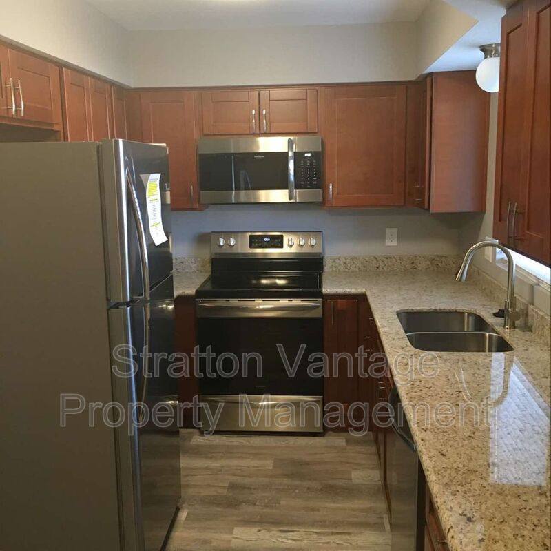 Apartment for rent at 860 N Stapley Dr, Mesa, AZ 85203