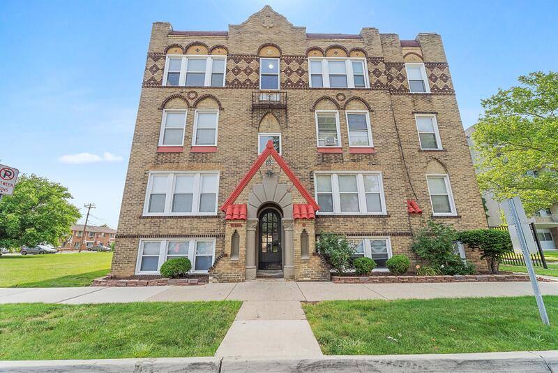 Apartment for rent at 7100 Freda St #301, Dearborn, MI 48126