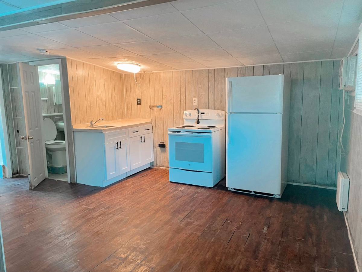 Apartment for rent at 1225 E 142nd Ave, Tampa, FL 33613